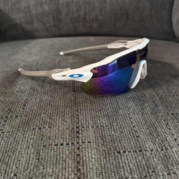 Oakley Other - Oakley Radar EV PRIZM Polarized Blue OO9208 White-Gray Frame